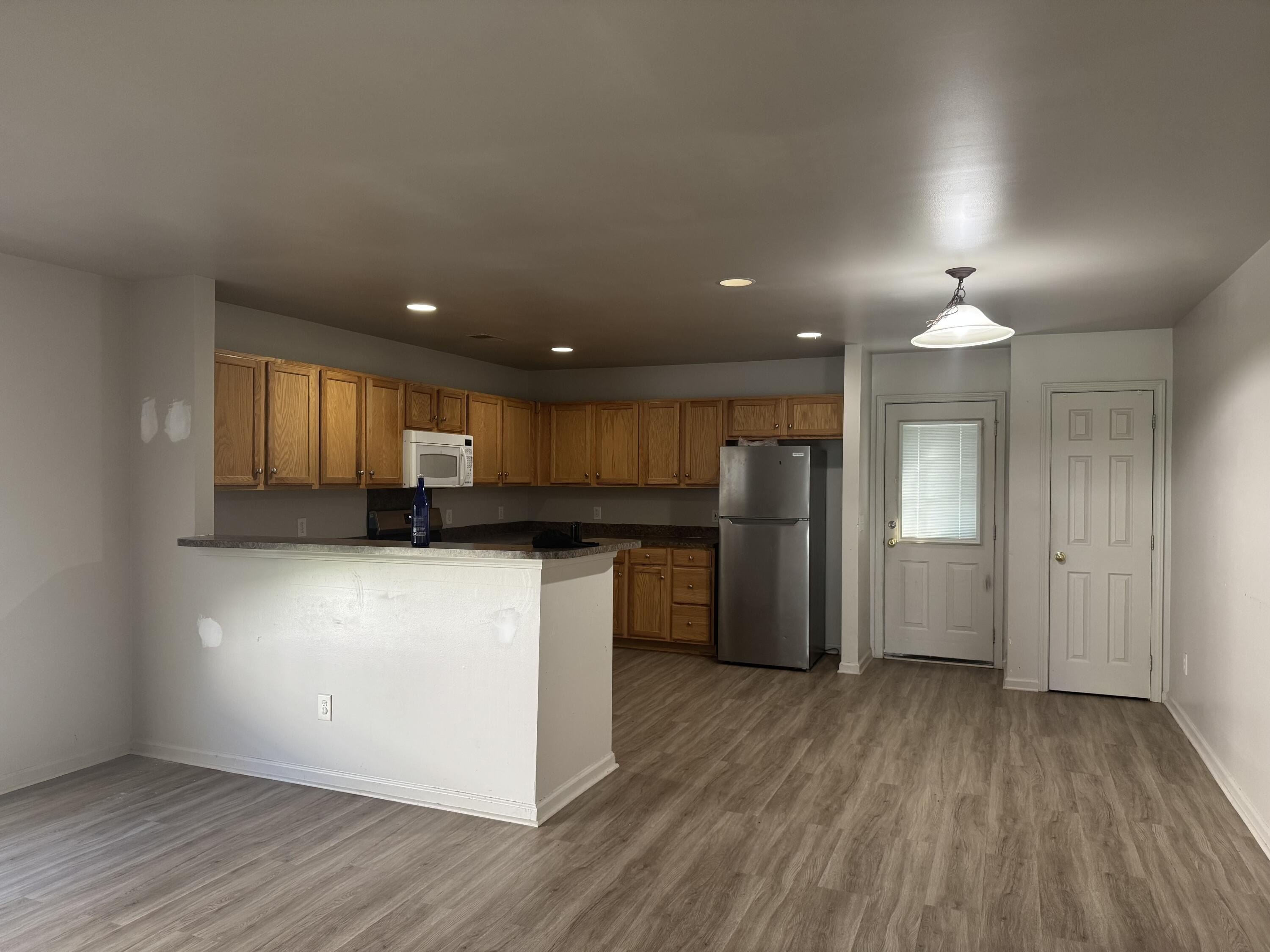 218 Wildberry Ln – photo 3