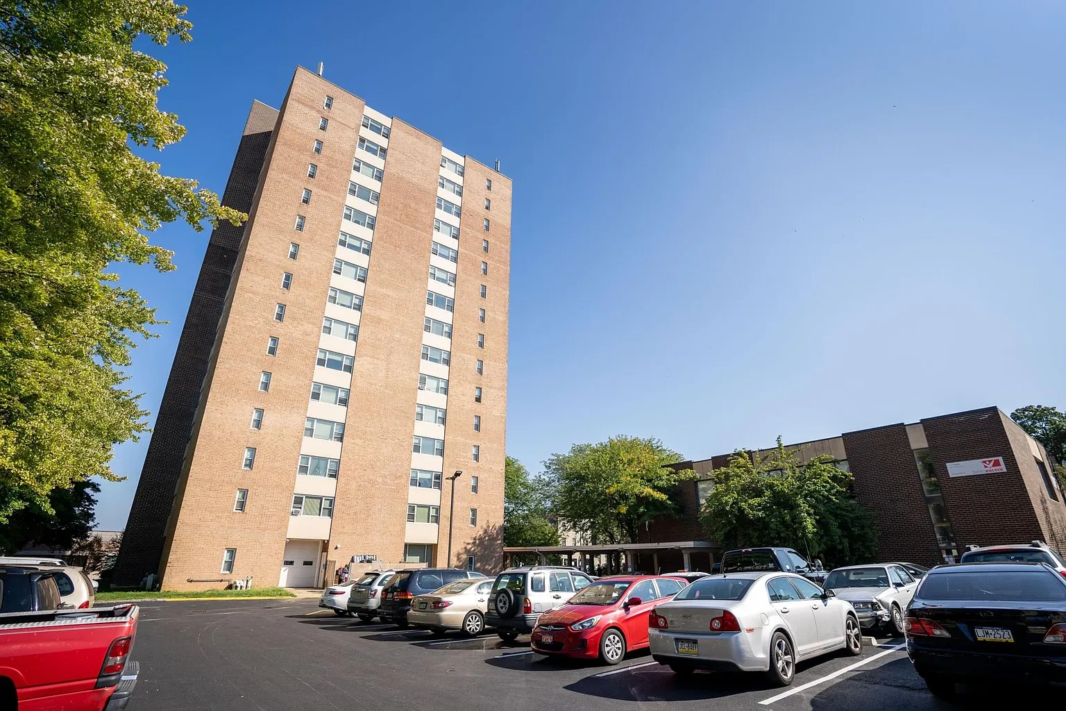 Skyline View Apartments – photo 5