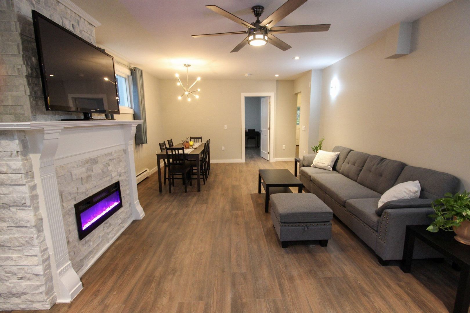 522 Stewart Ave unit 522-1 – photo 2