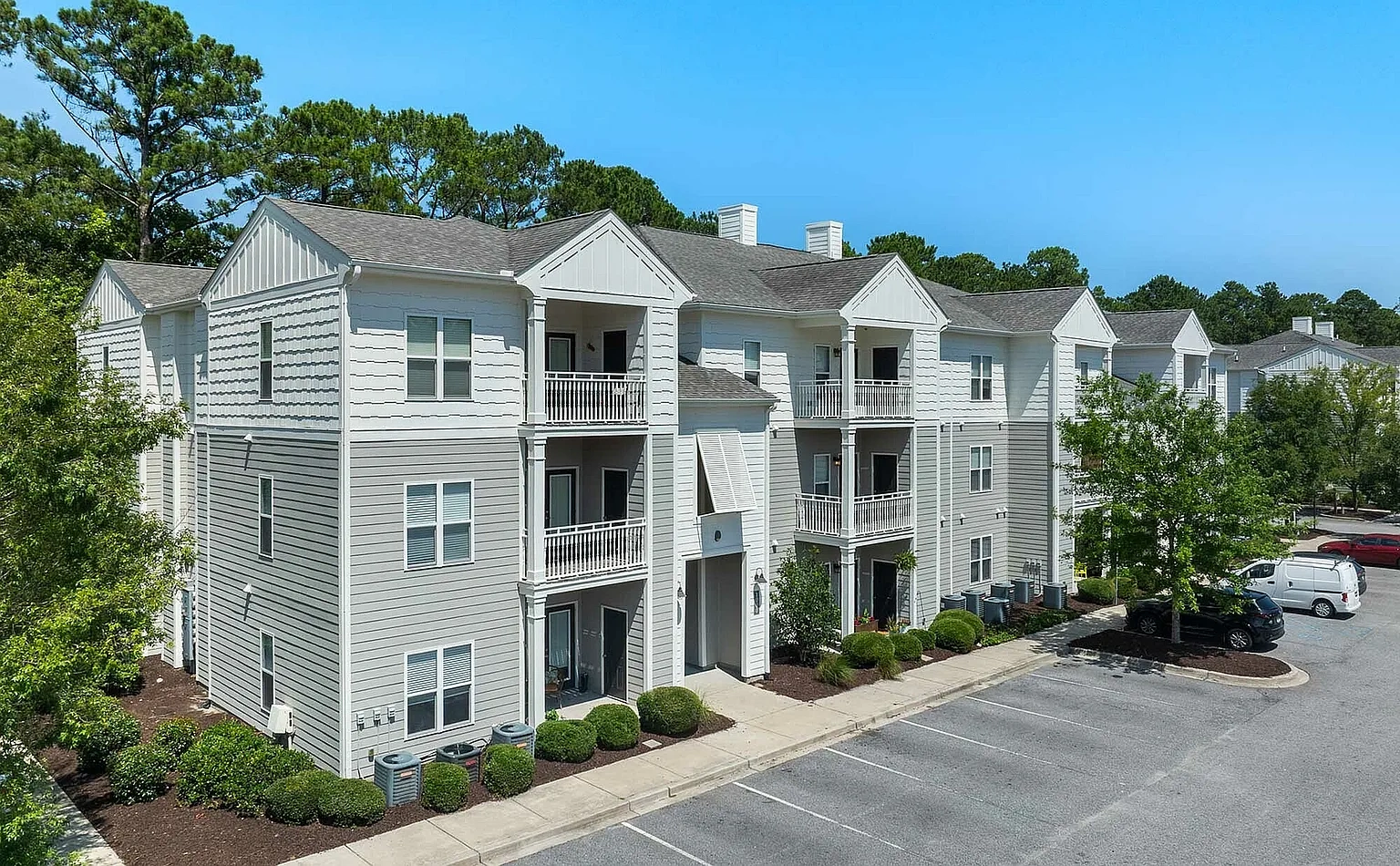 The Apartments at Shade Tree – photo 1