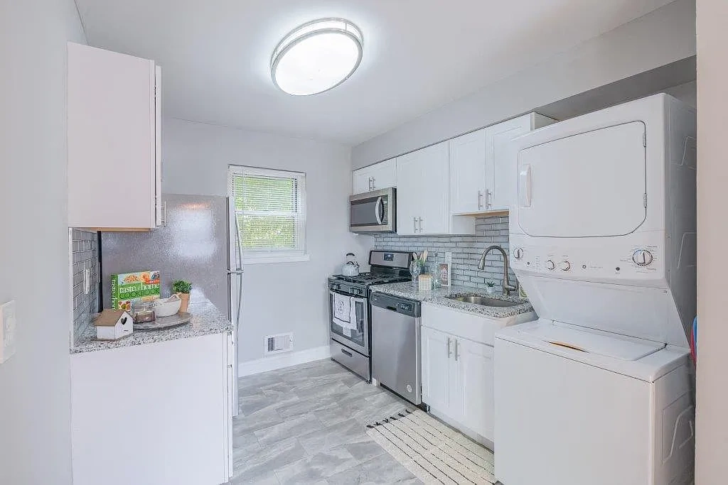 Mt. Arlington Gardens Apartment Homes – photo 1