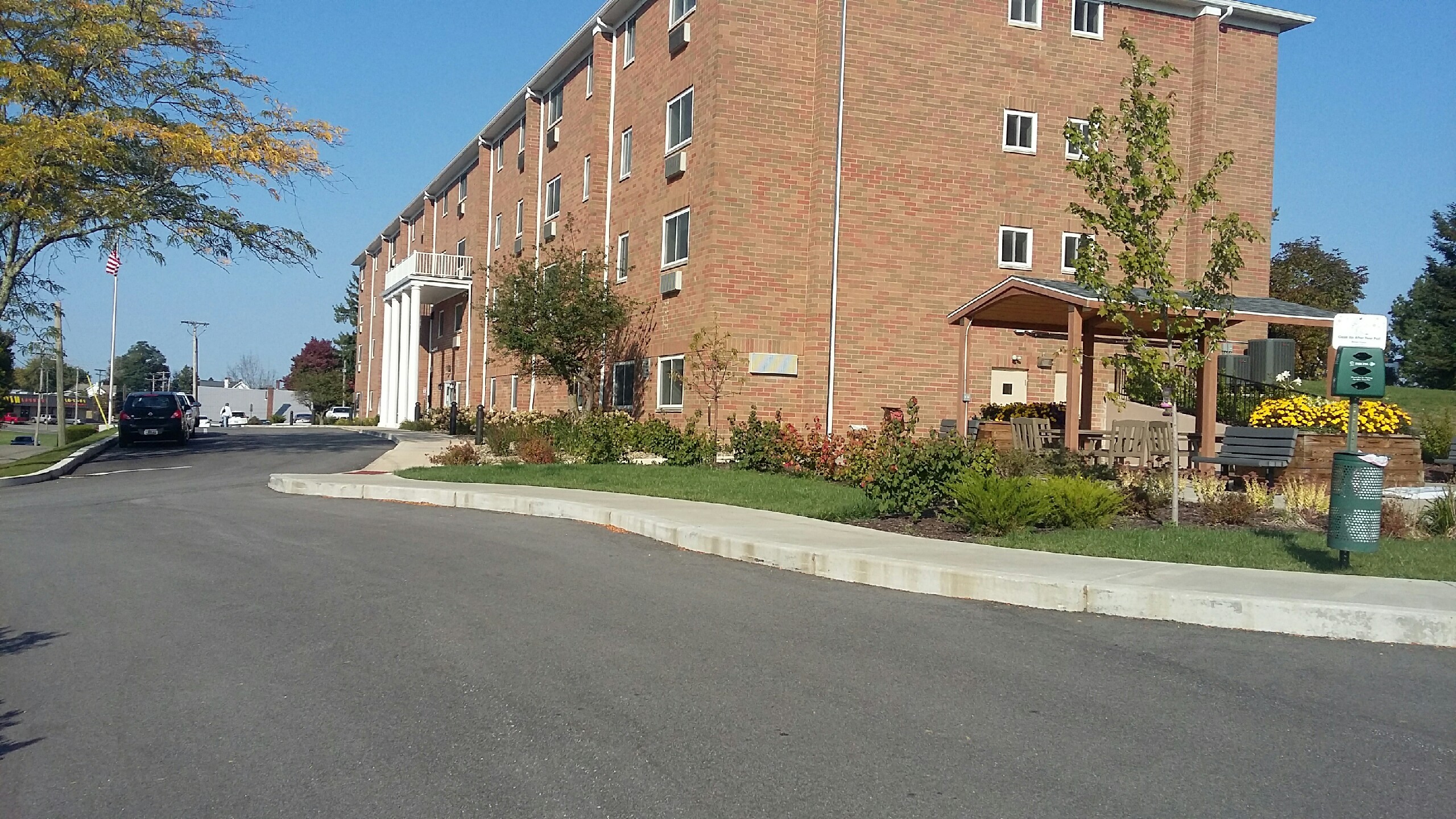 485 North St – photo 2
