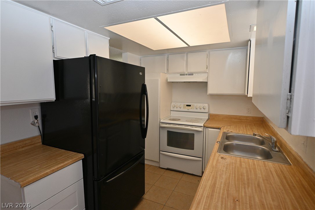 2301 Stewart Ave #A – photo 1