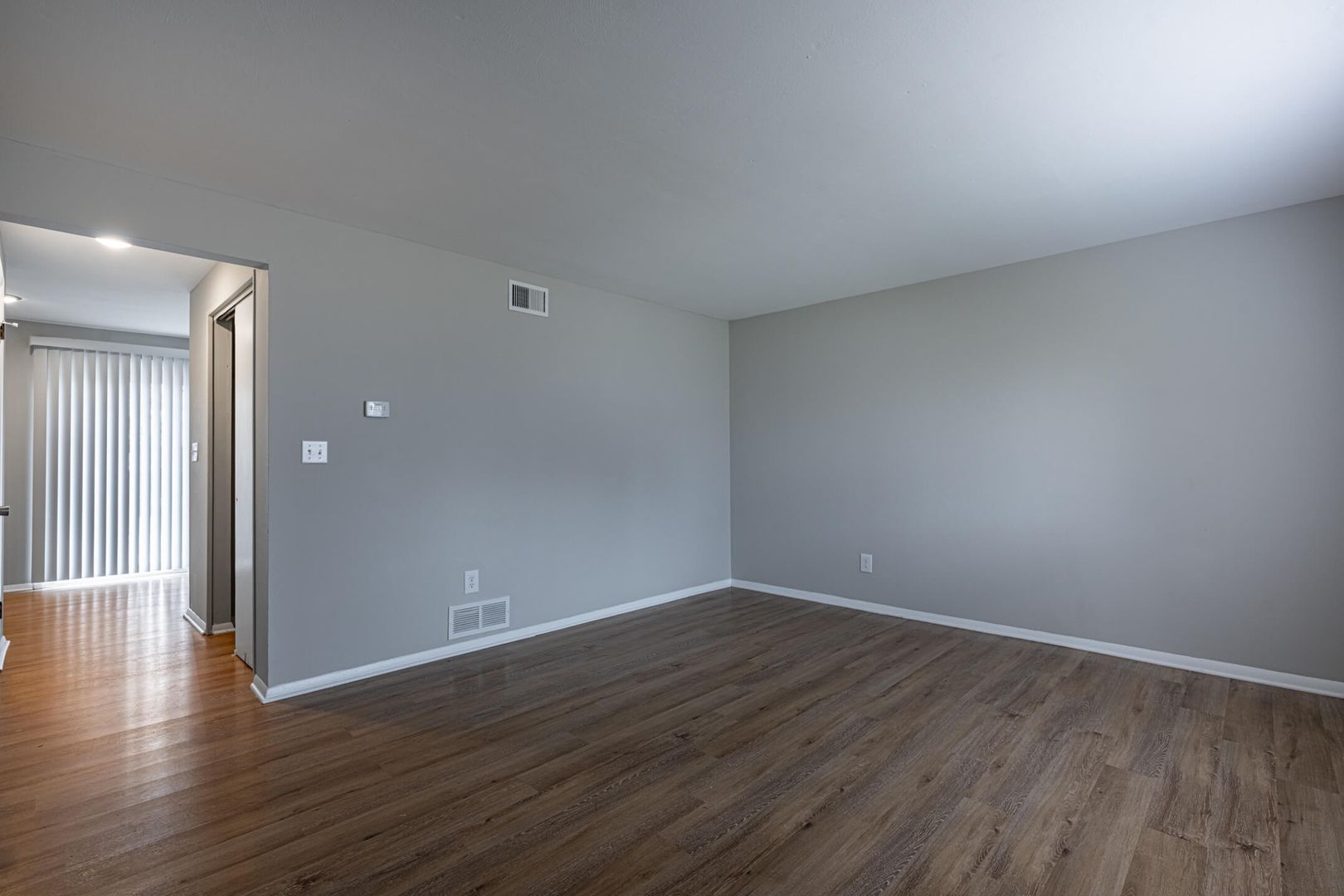 4370 Flowerdale Ave unit 4370 Flowerdale Ave C – photo 4