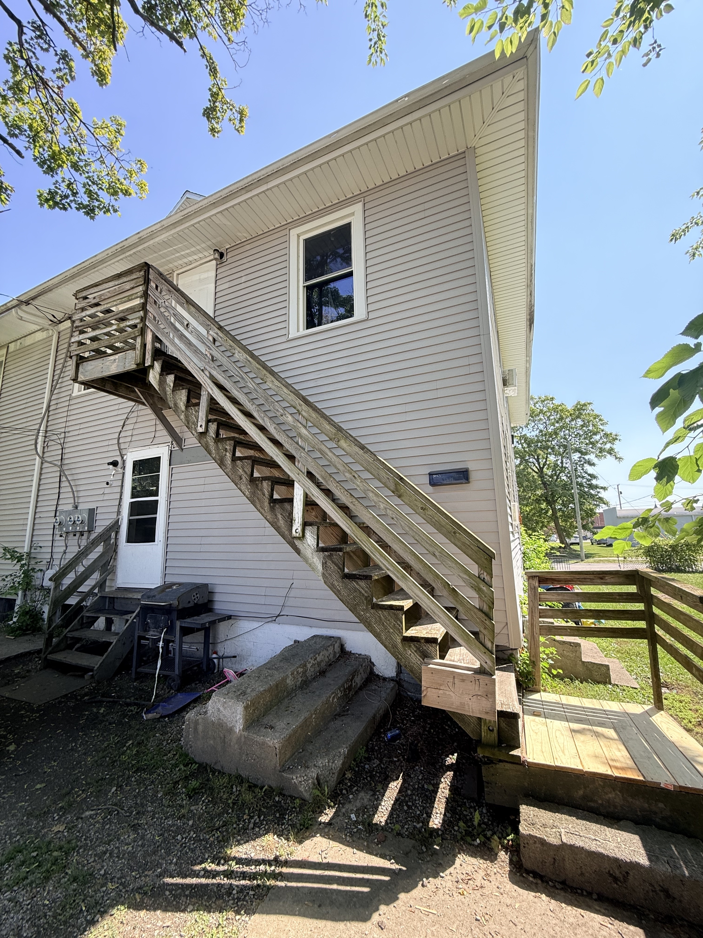 319 1/2 N McDonel St – photo 2