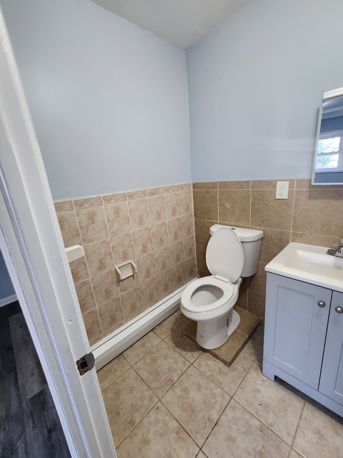 277 Clinton Pl unit 0 – photo 4