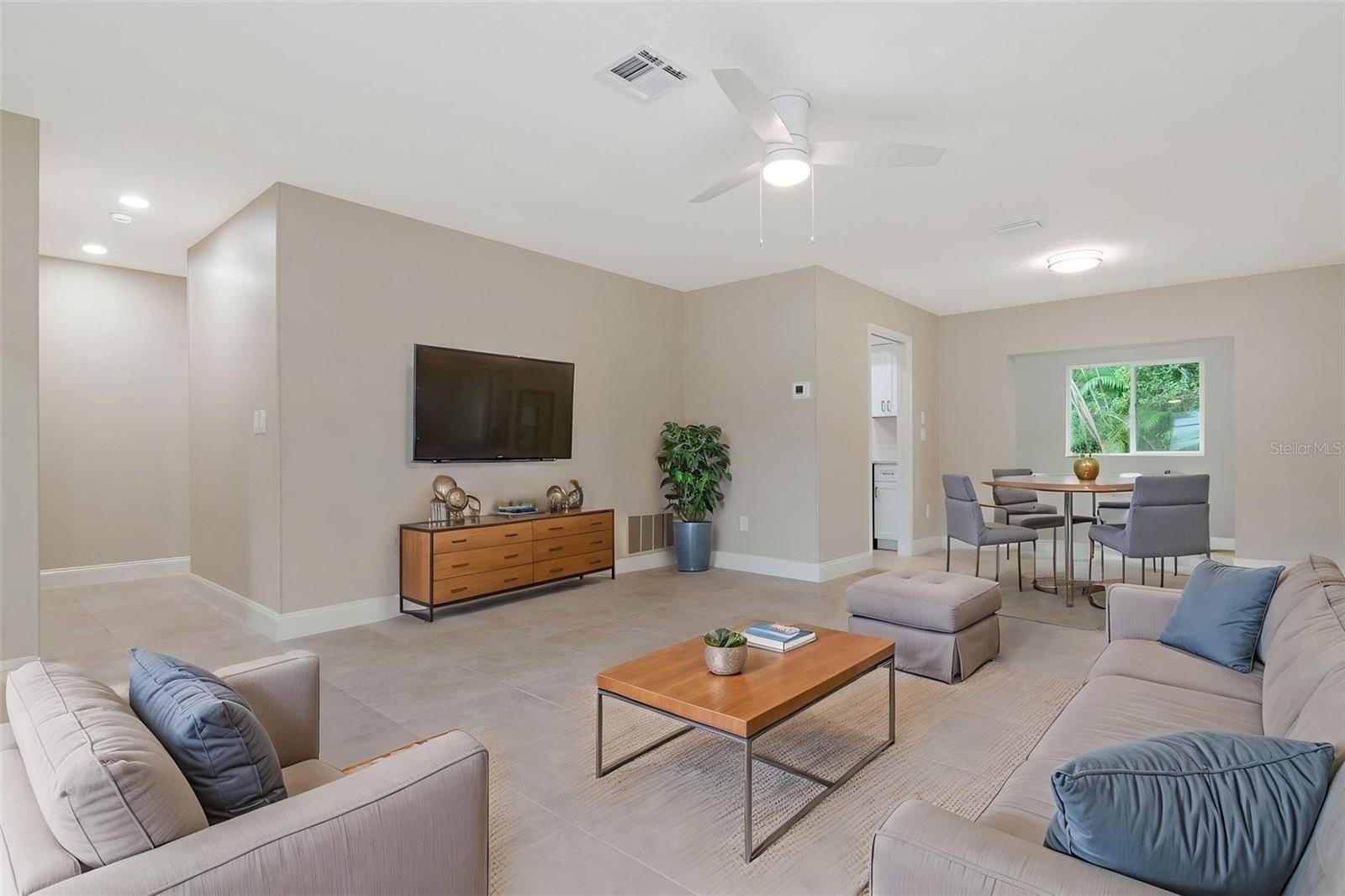 2958 Dundee Dr – photo 5