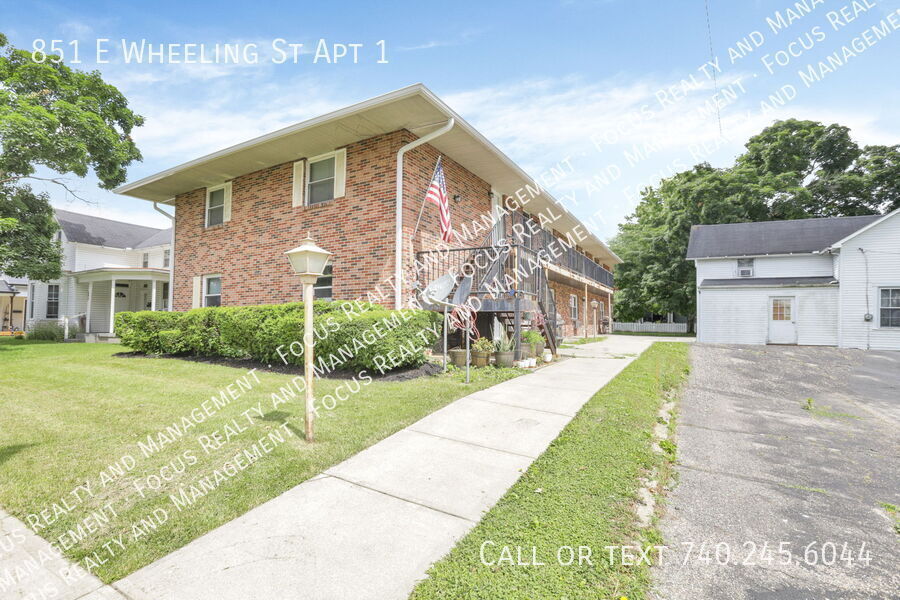 851 E Wheeling St unit 1 – photo 2