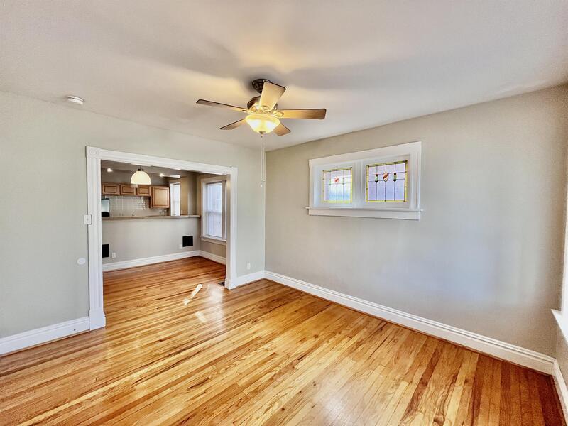 1533 McCausland Ave unit A – photo 3