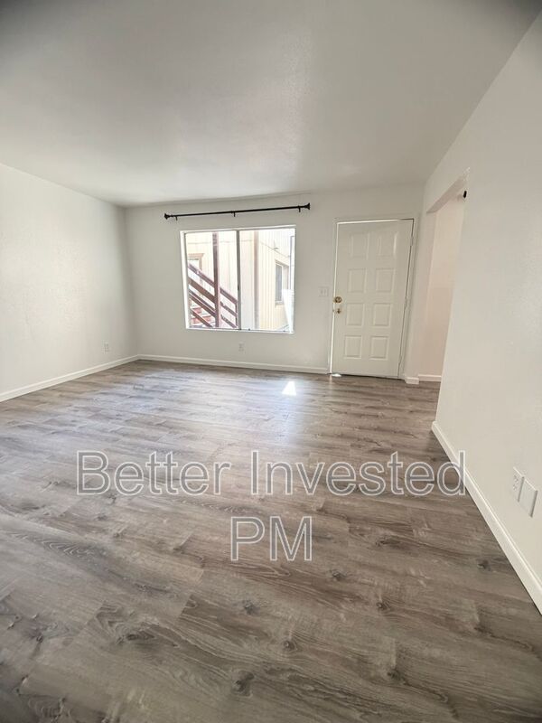 745 S Dora St unit H – photo 1