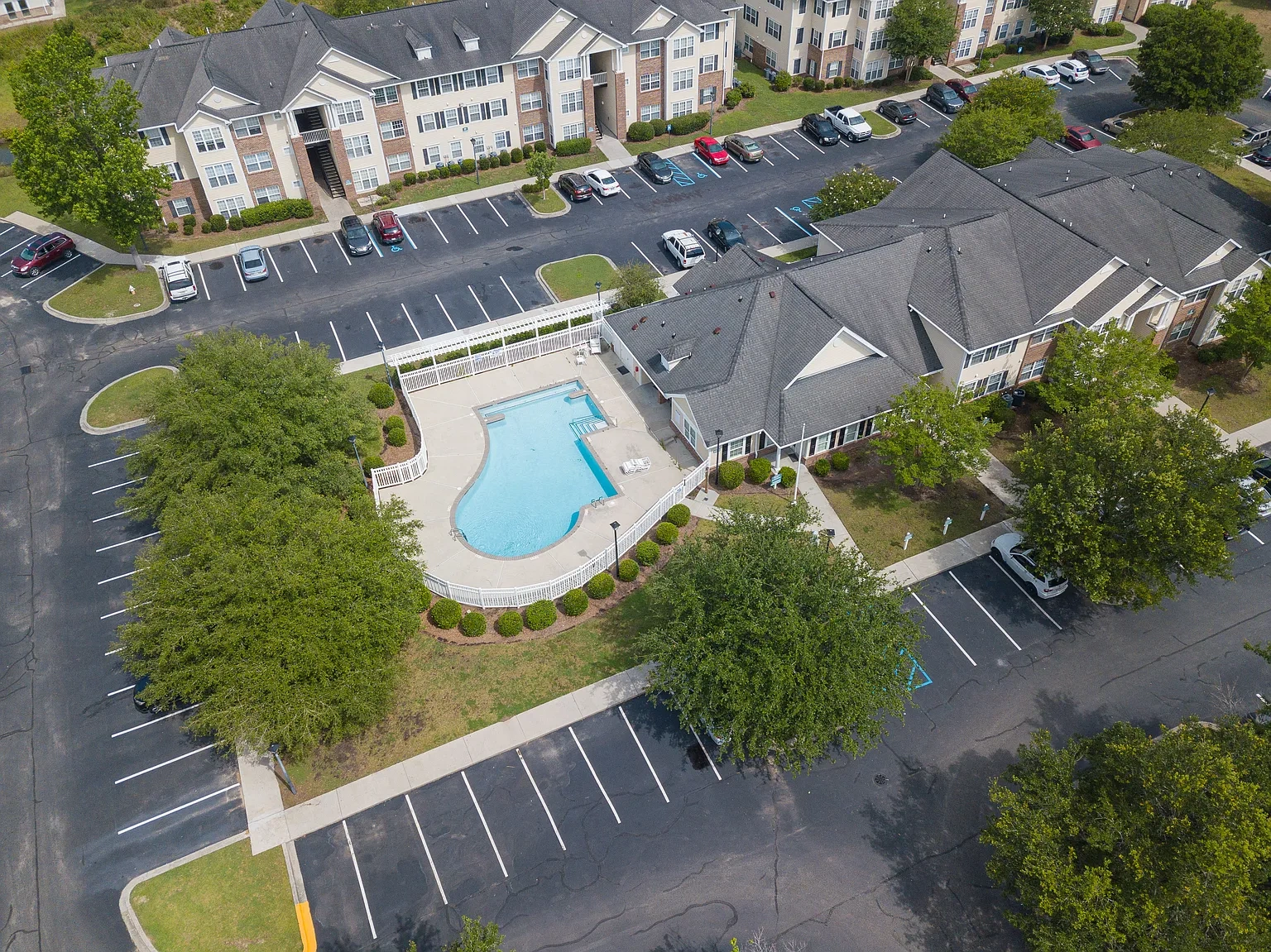 Palms on Ashley River Apartments – photo 2