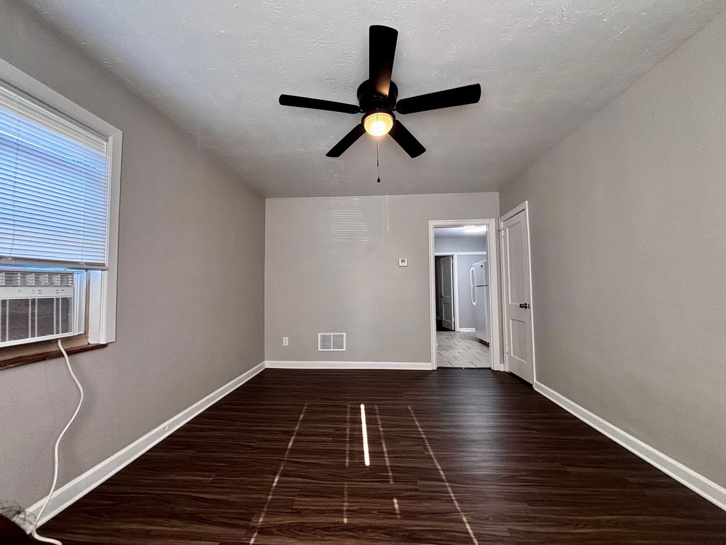 231 E Xenia Dr unit 219 - B – photo 2