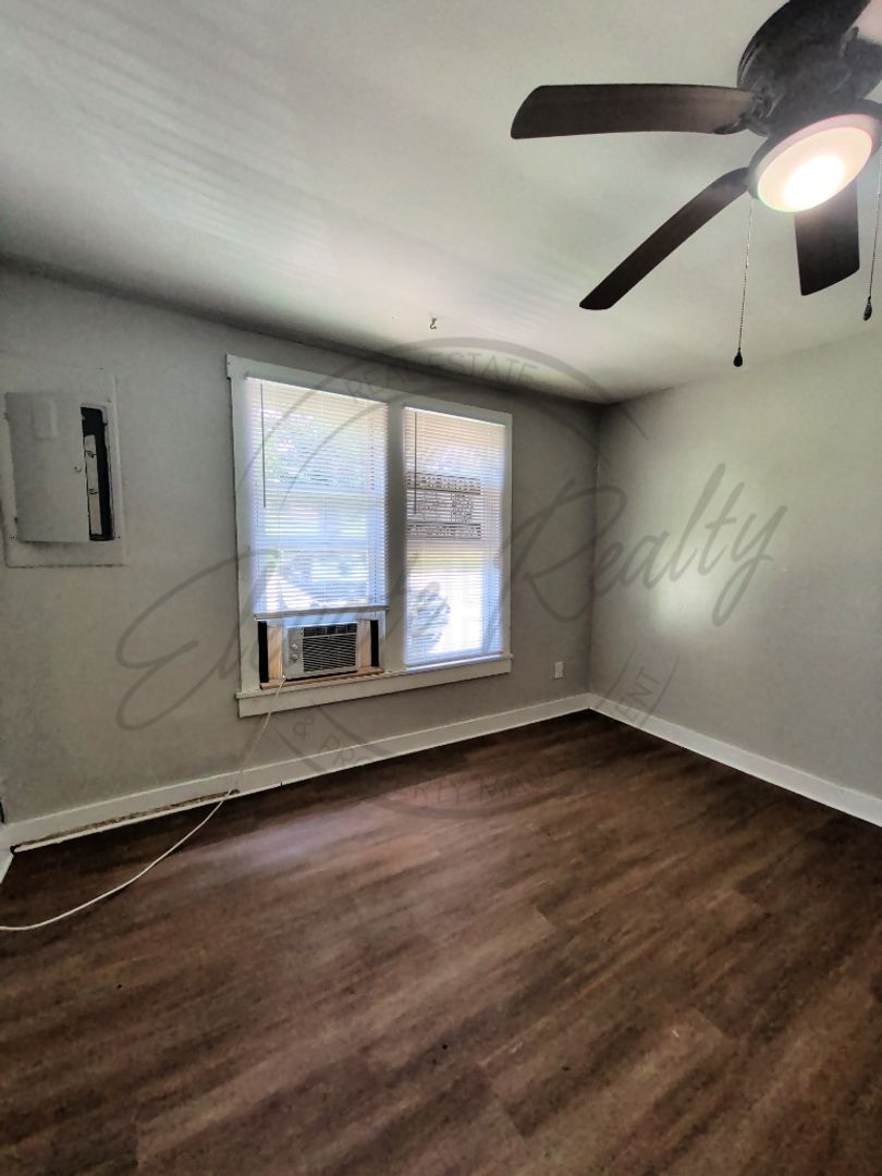 1282 Carolina Ave unit Carolina 1282 Unit B – photo 4