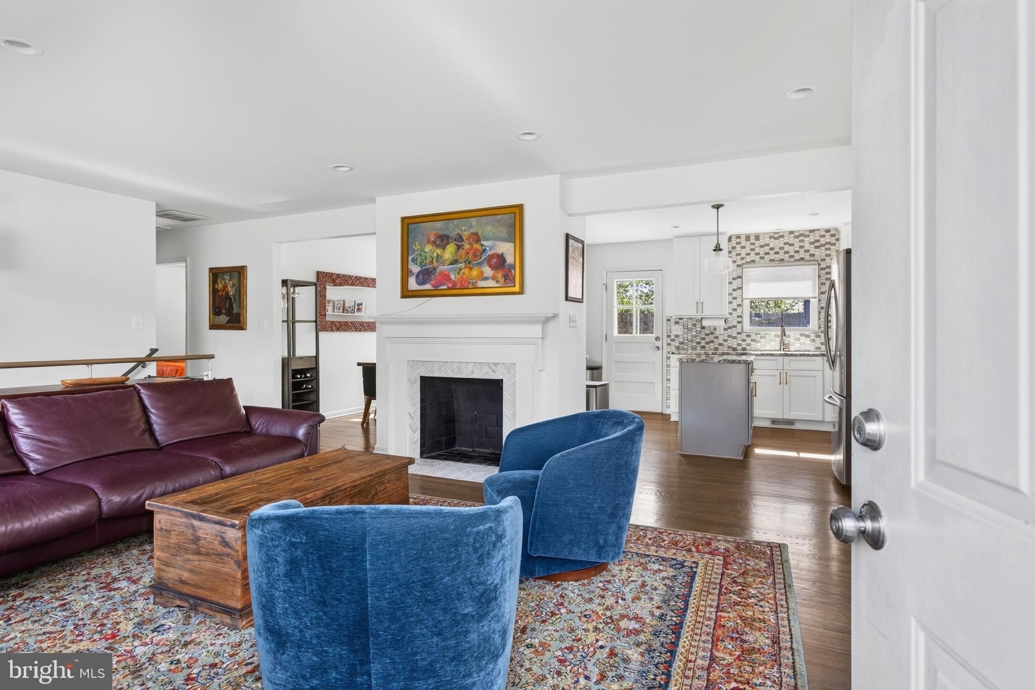 1015 Woods Pl – photo 3