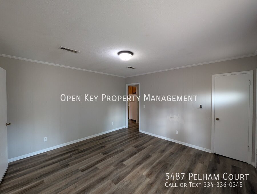 5487 Pelham Ct – photo 3