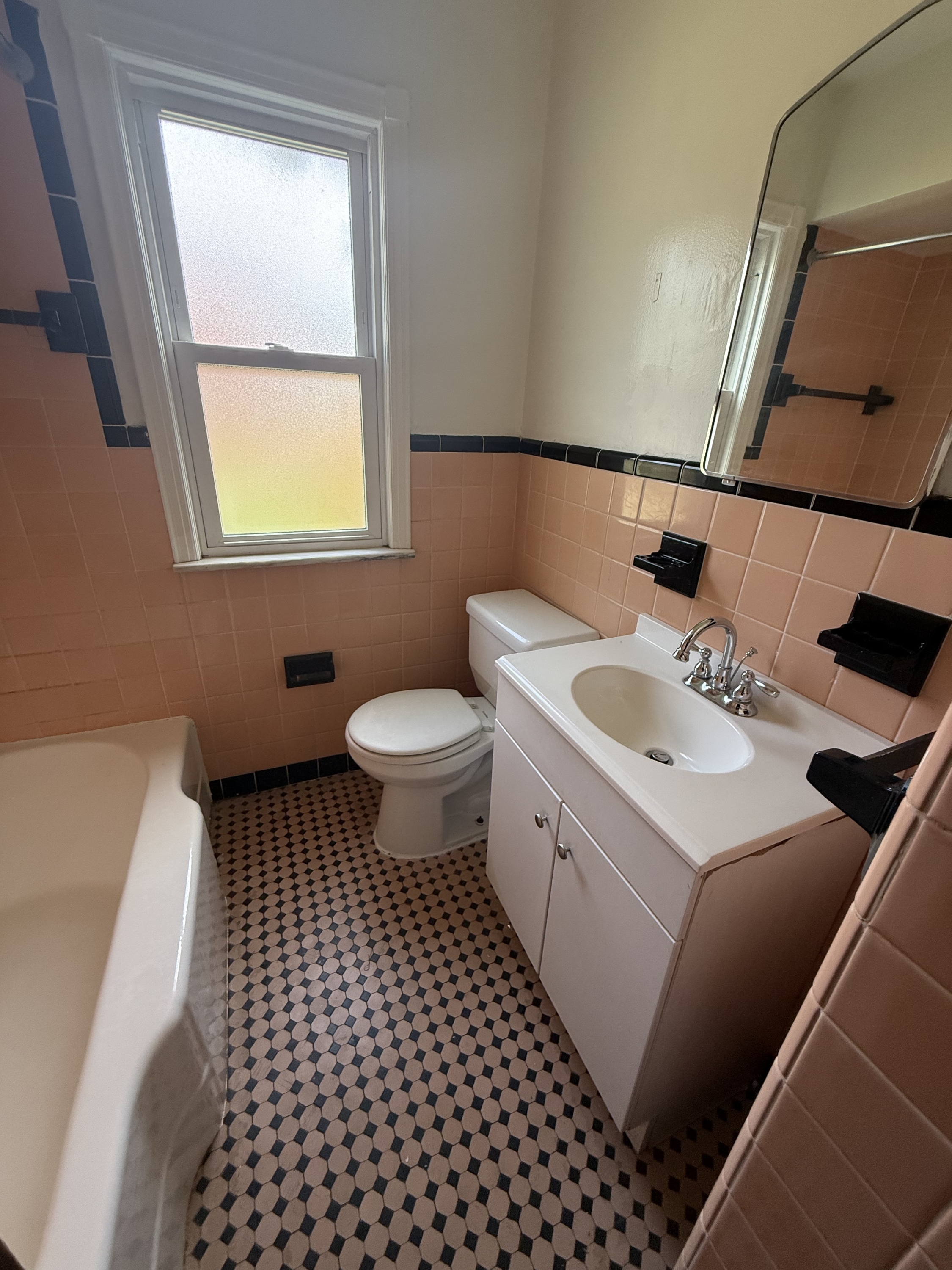 1115 Villaview Rd – photo 4