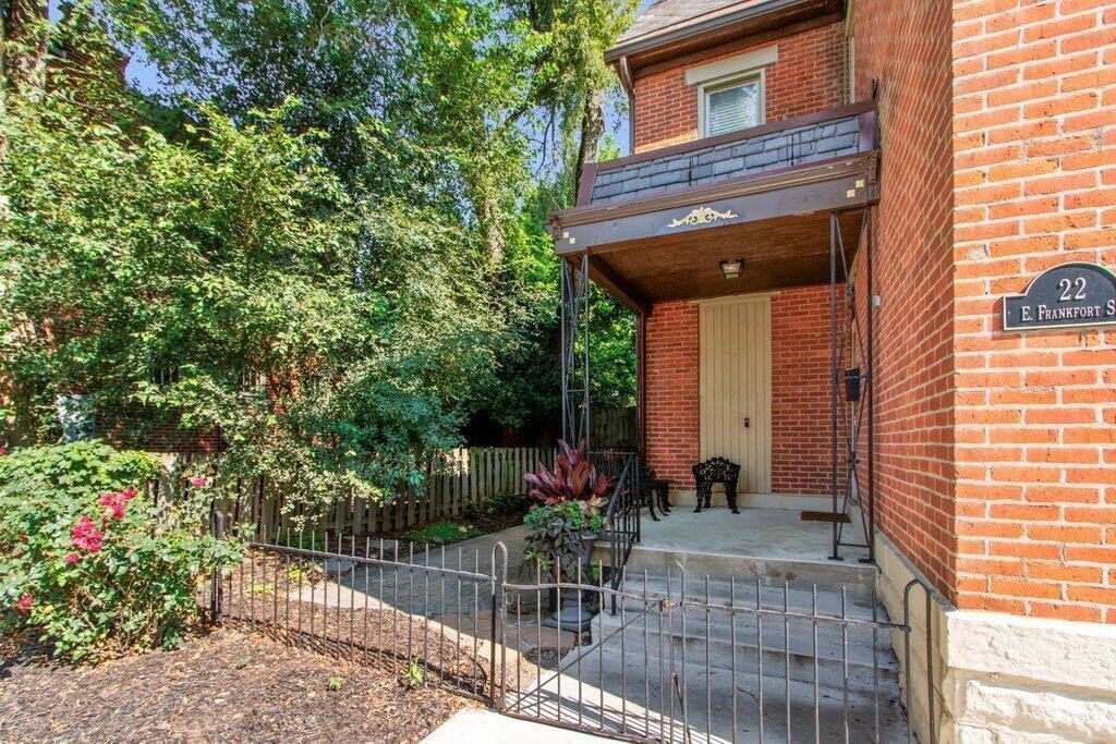 22 E Frankfort St – photo 4