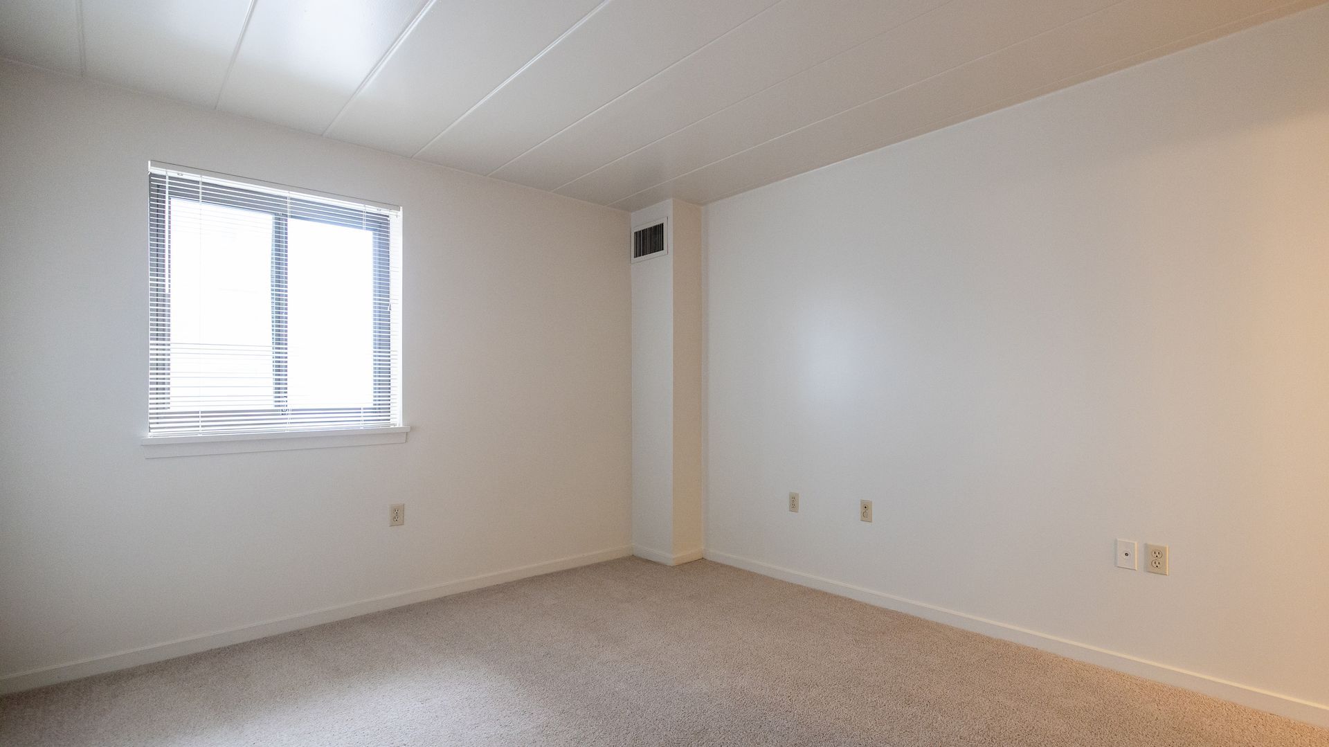 460 Washington Rd unit Unit 616 – photo 2
