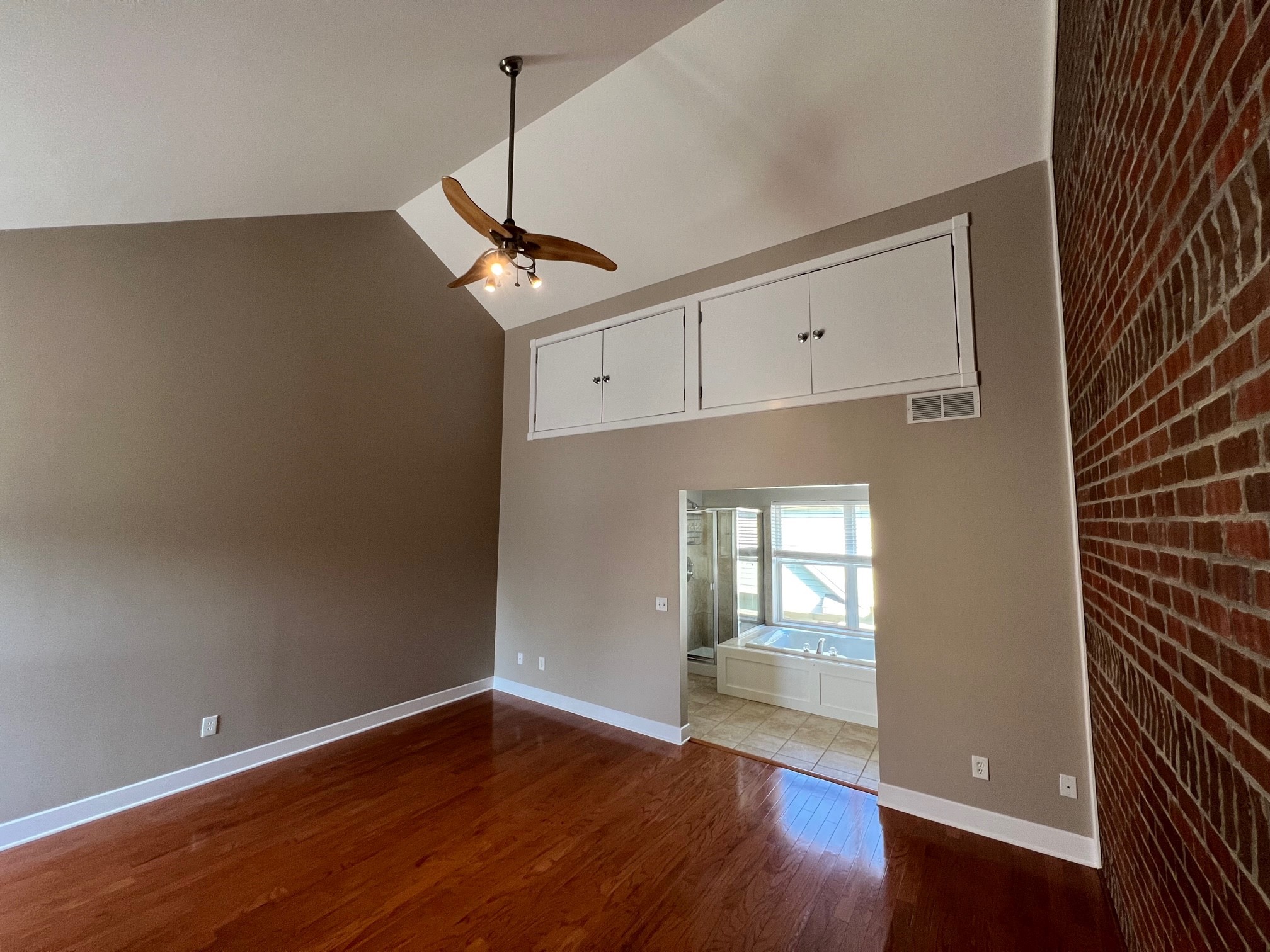 1088 Perry St unit C – photo 2