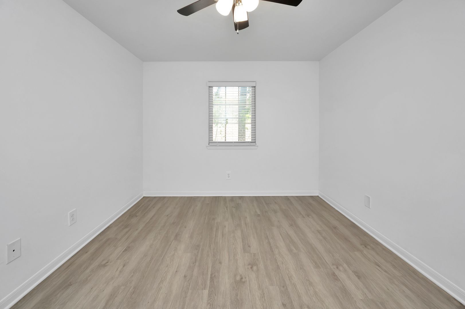 1413 11th Pl S unit E – photo 3