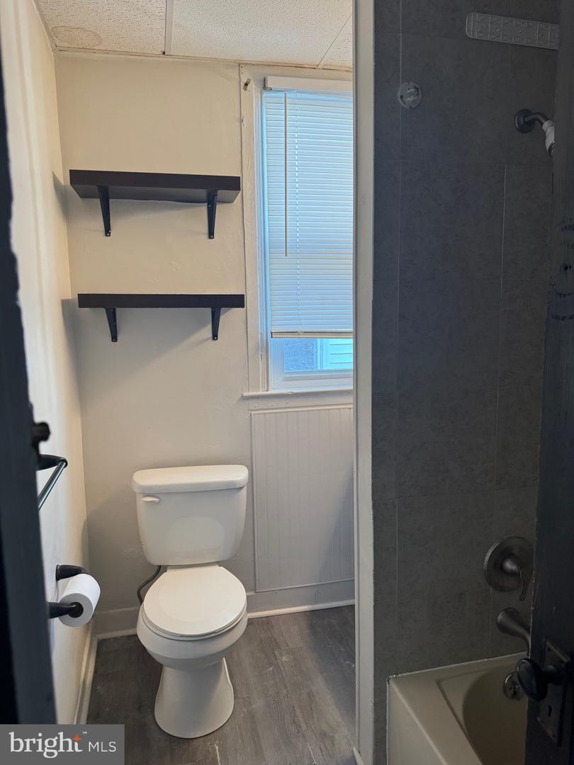 642 Pennsylvania Ave unit 2 – photo 5