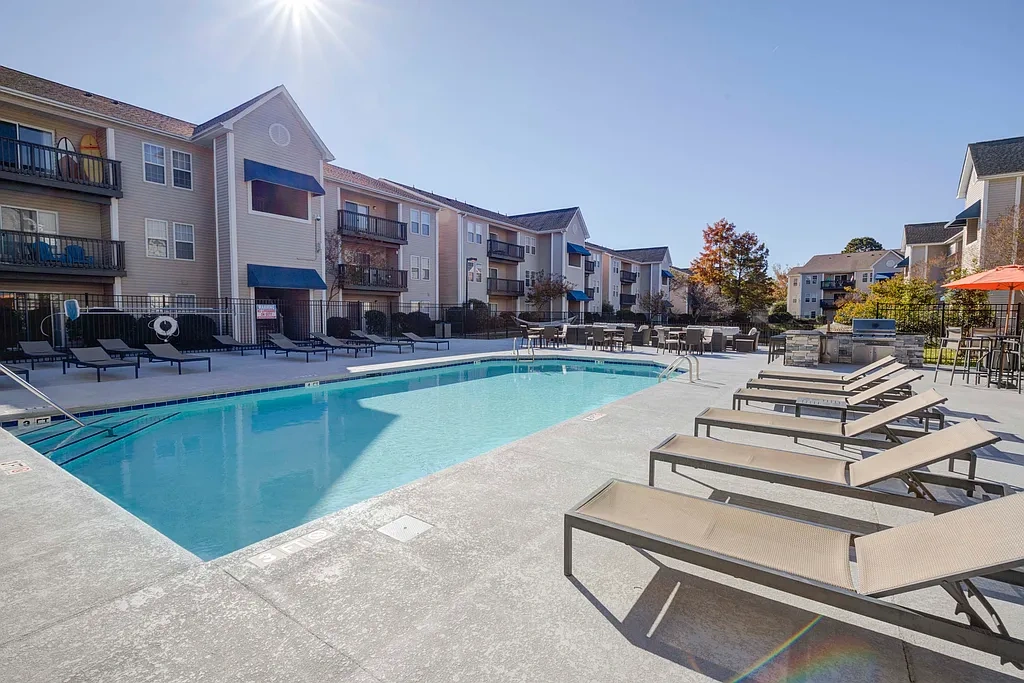 Quad Apartment Homes – photo 2