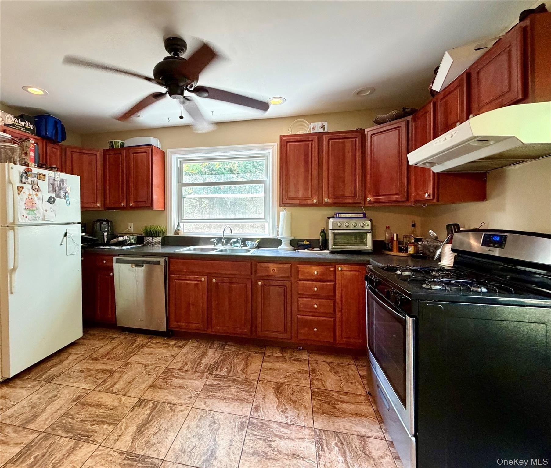 149 Fort Salonga Rd – photo 5