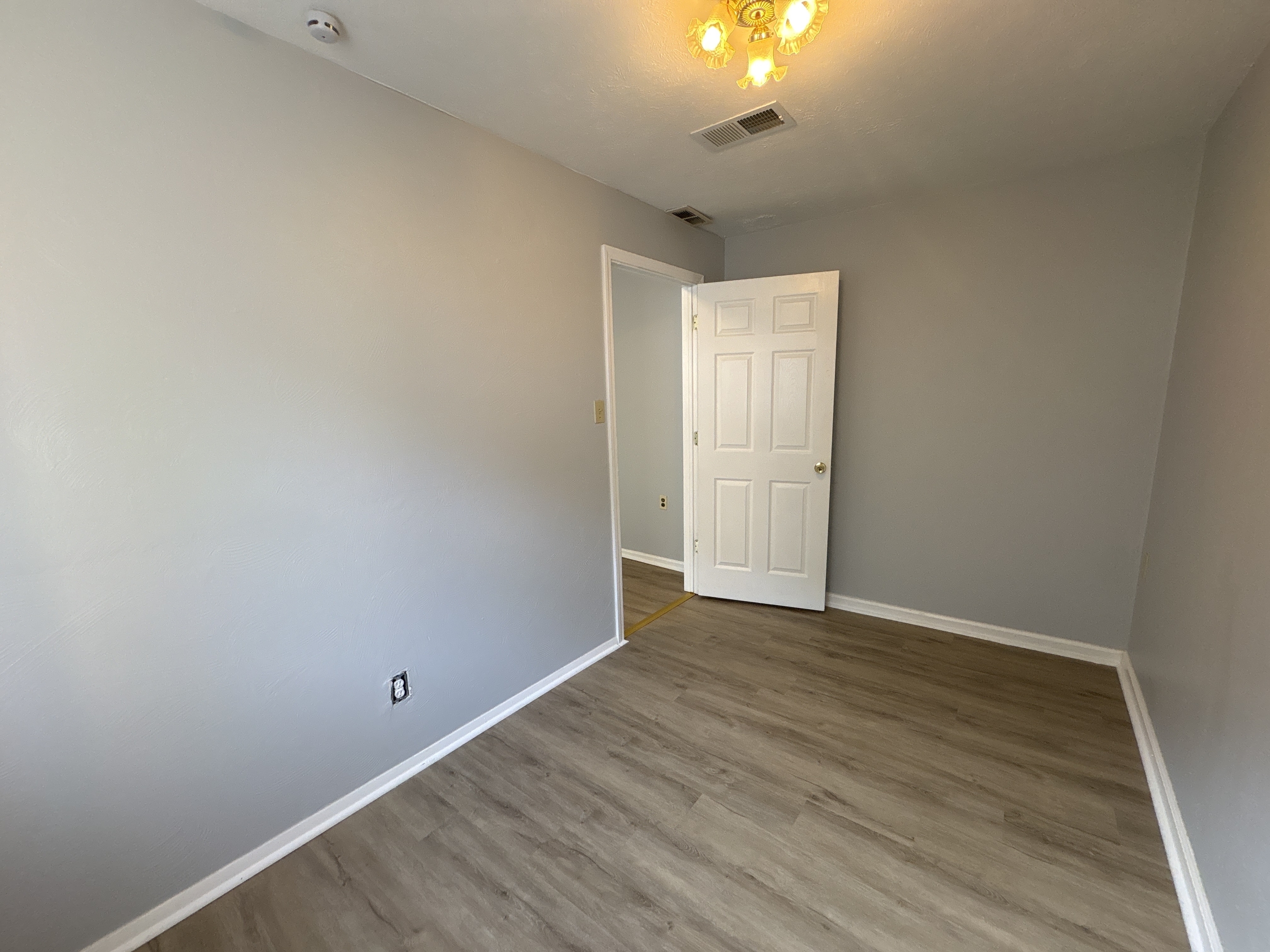 1450 Fleming Ave unit 2 – photo 5
