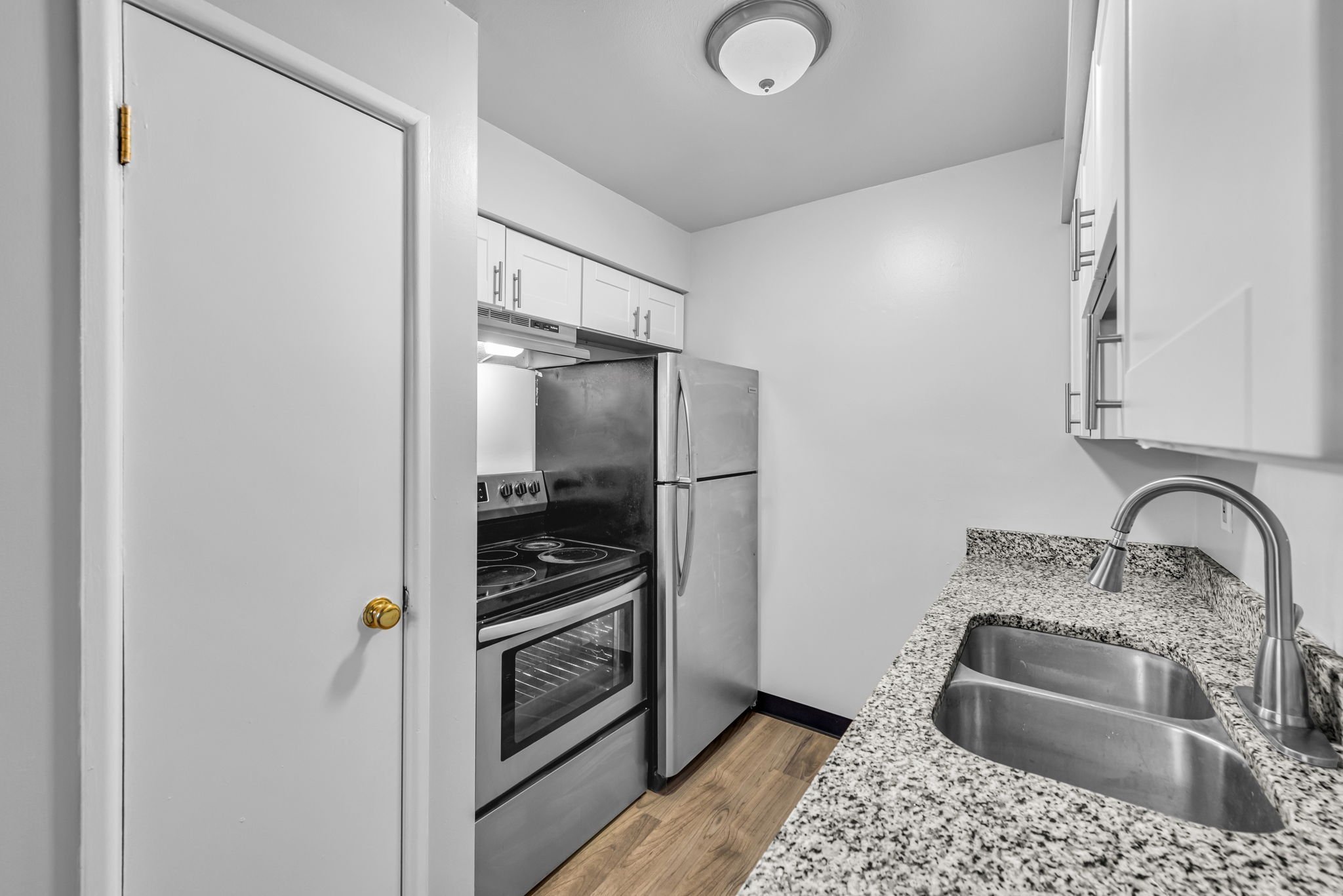 930 Snider Rd unit 203 – photo 5