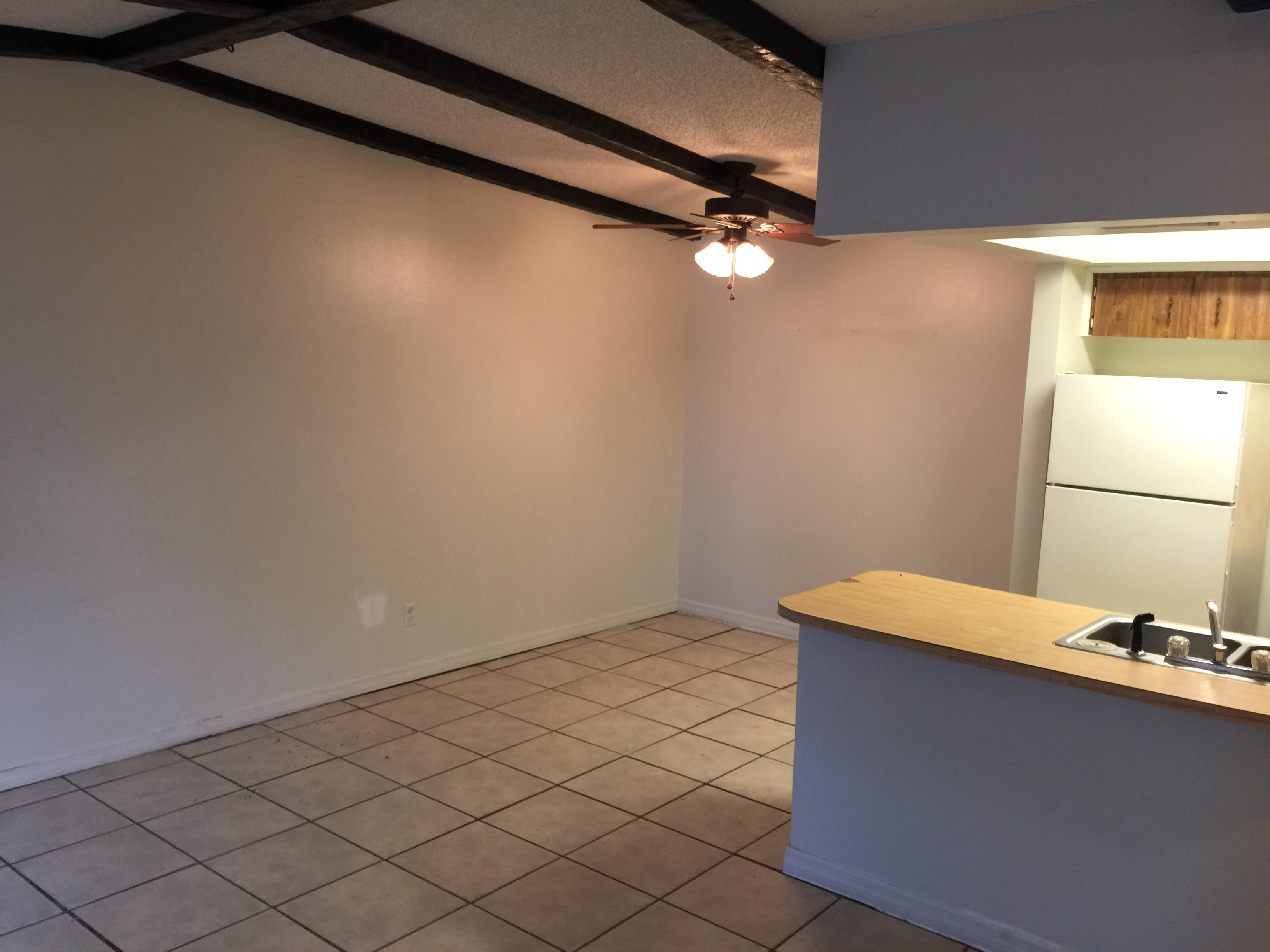 3076 St Paul Dr – photo 2