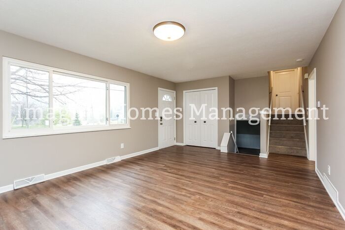 5634 Young Rd – photo 3