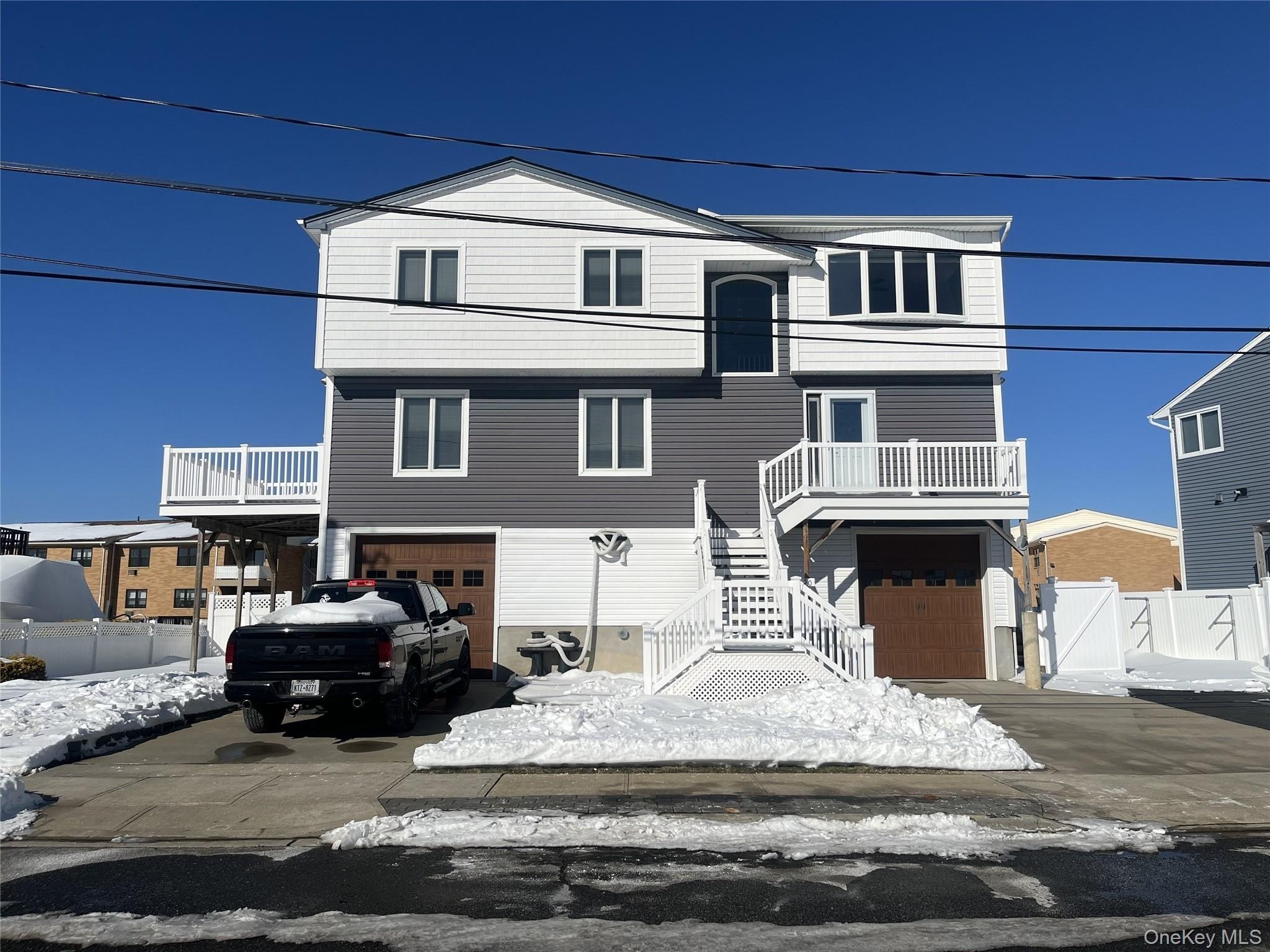 50 Florence Ave – photo 1