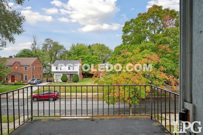 2030 Wyndhurst Rd – photo 4