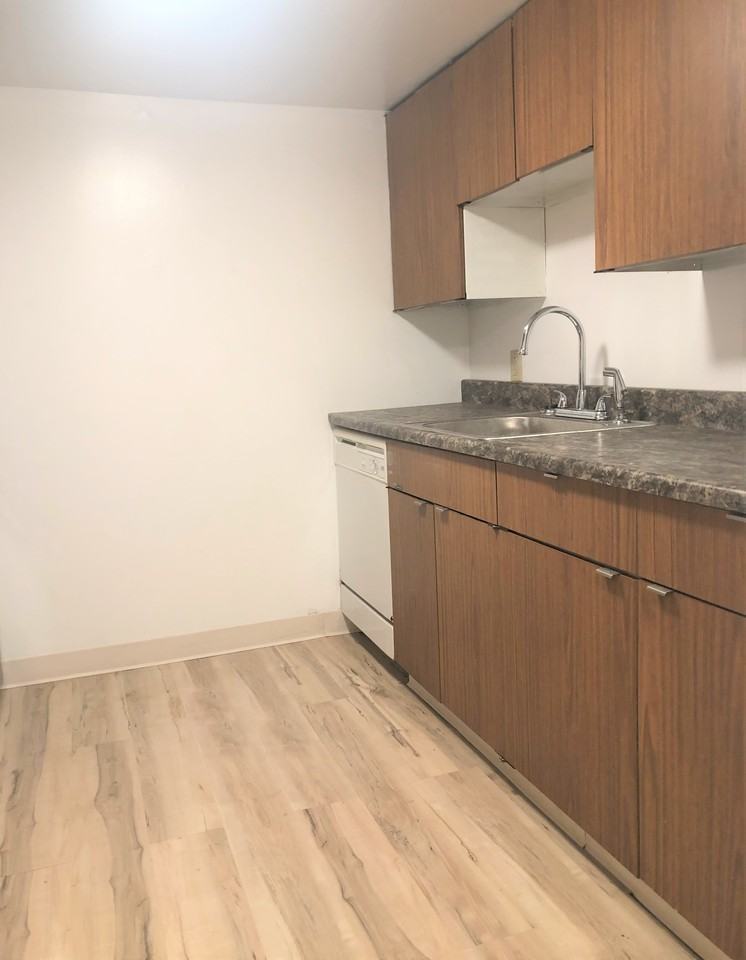 6350 Forward Ave unit 3 – photo 5