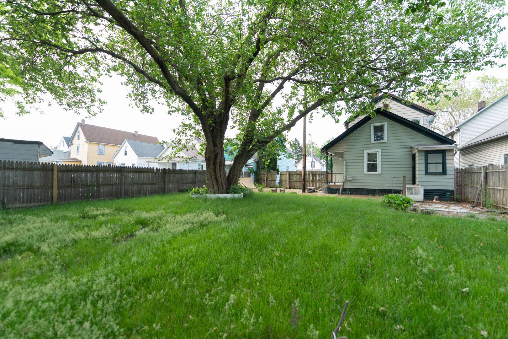 1310 Buhrer Ave unit Up – photo 3
