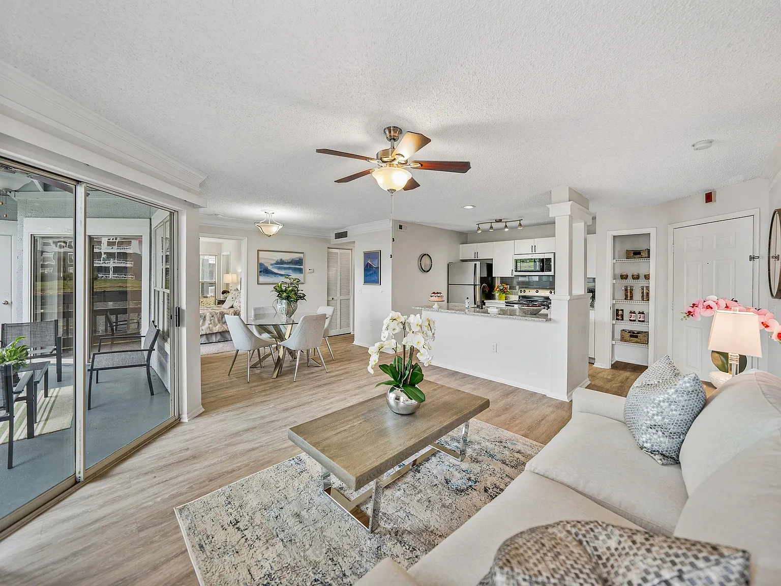 The Park at Portofino Apartments – photo 2