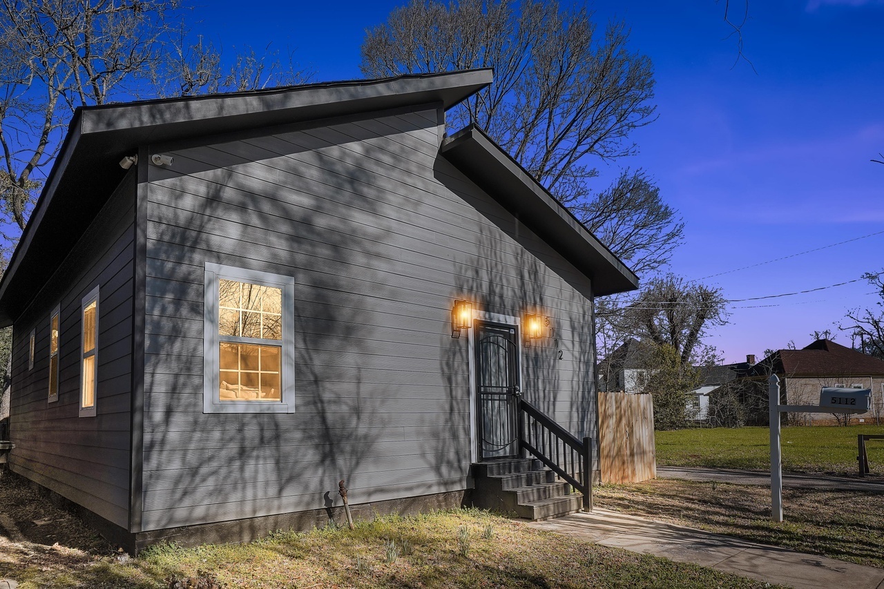 5112 2nd Ave N – photo 1