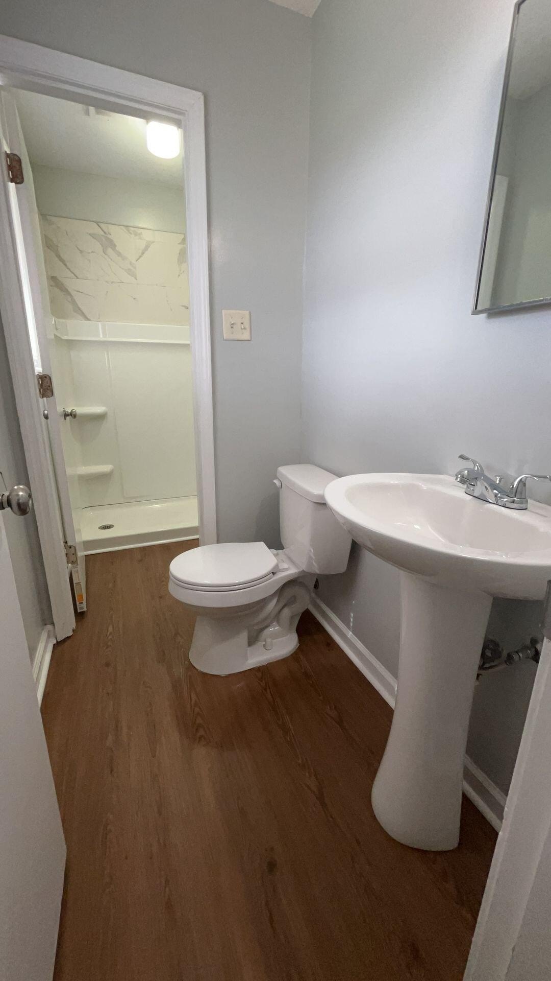 310 Oxford Rd – photo 5