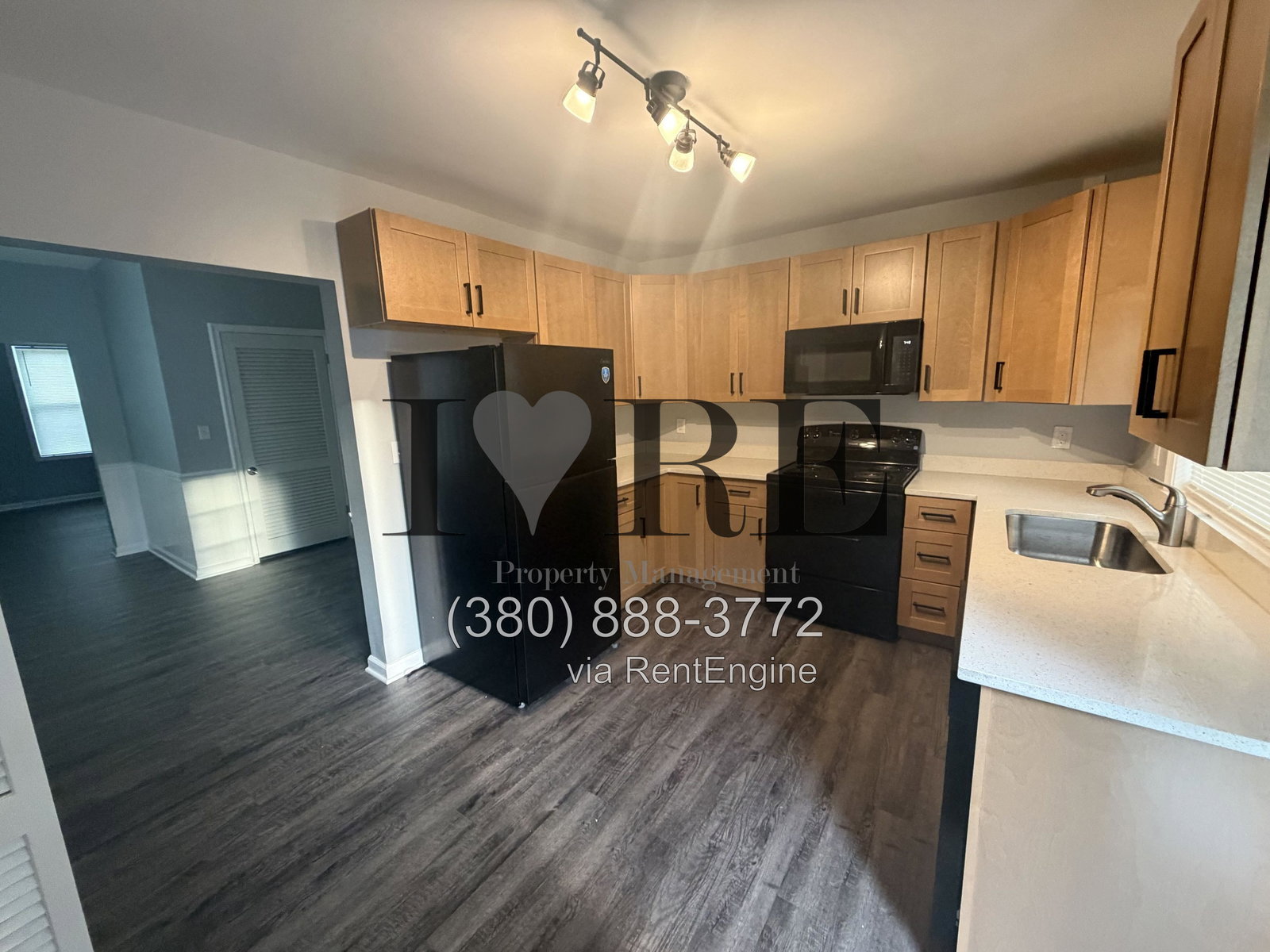 375 S Chillicothe St – photo 3