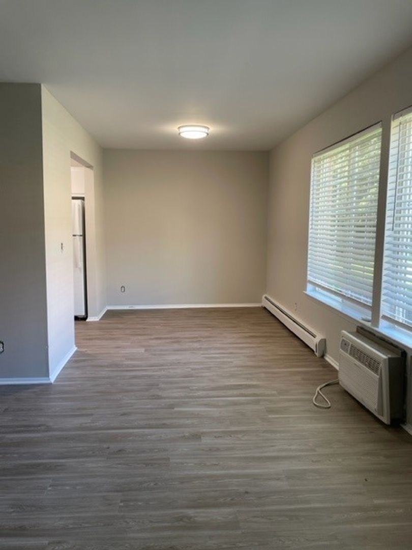 855 E Commerce St unit 857-B7 – photo 2