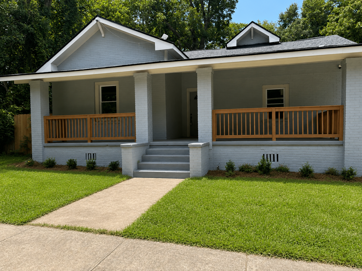 542 Elm St – photo 1