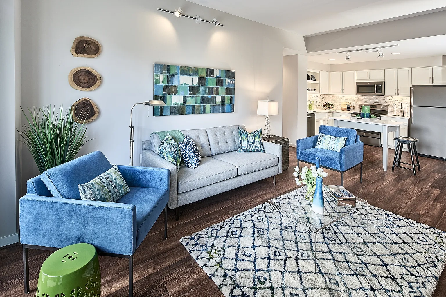 Cherry Hill Apartments – photo 4