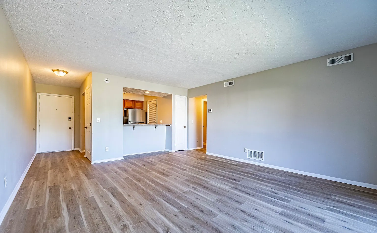 Emberwood Apartments – photo 5