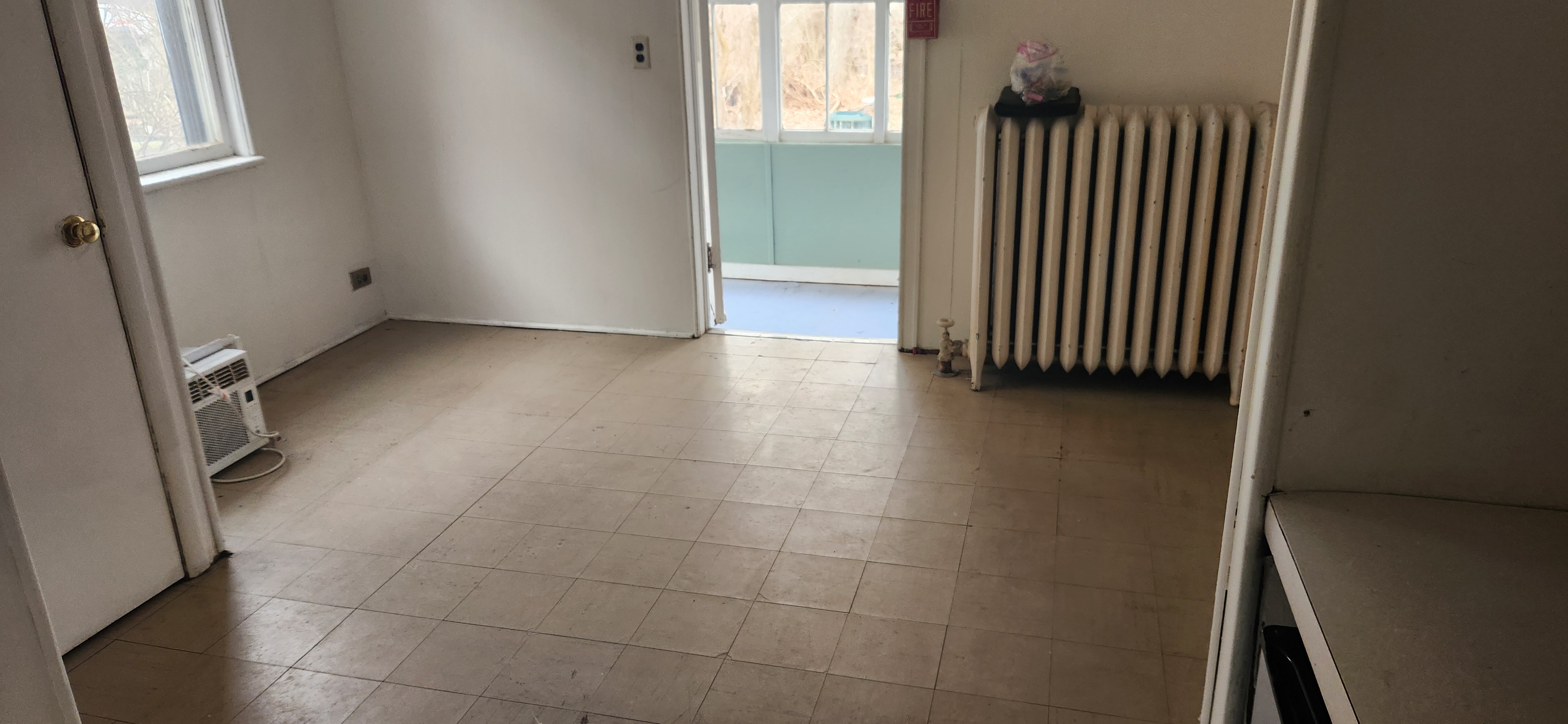469 Ontario St unit 1 – photo 5
