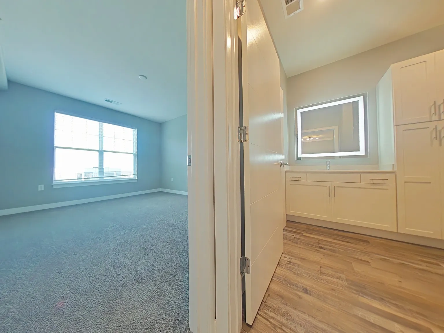 Allure Apartments – photo 1