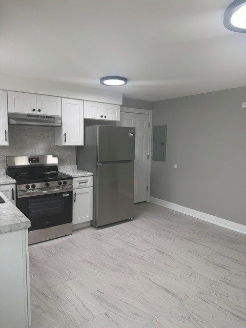 843 W 123rd St unit C2 – photo 3