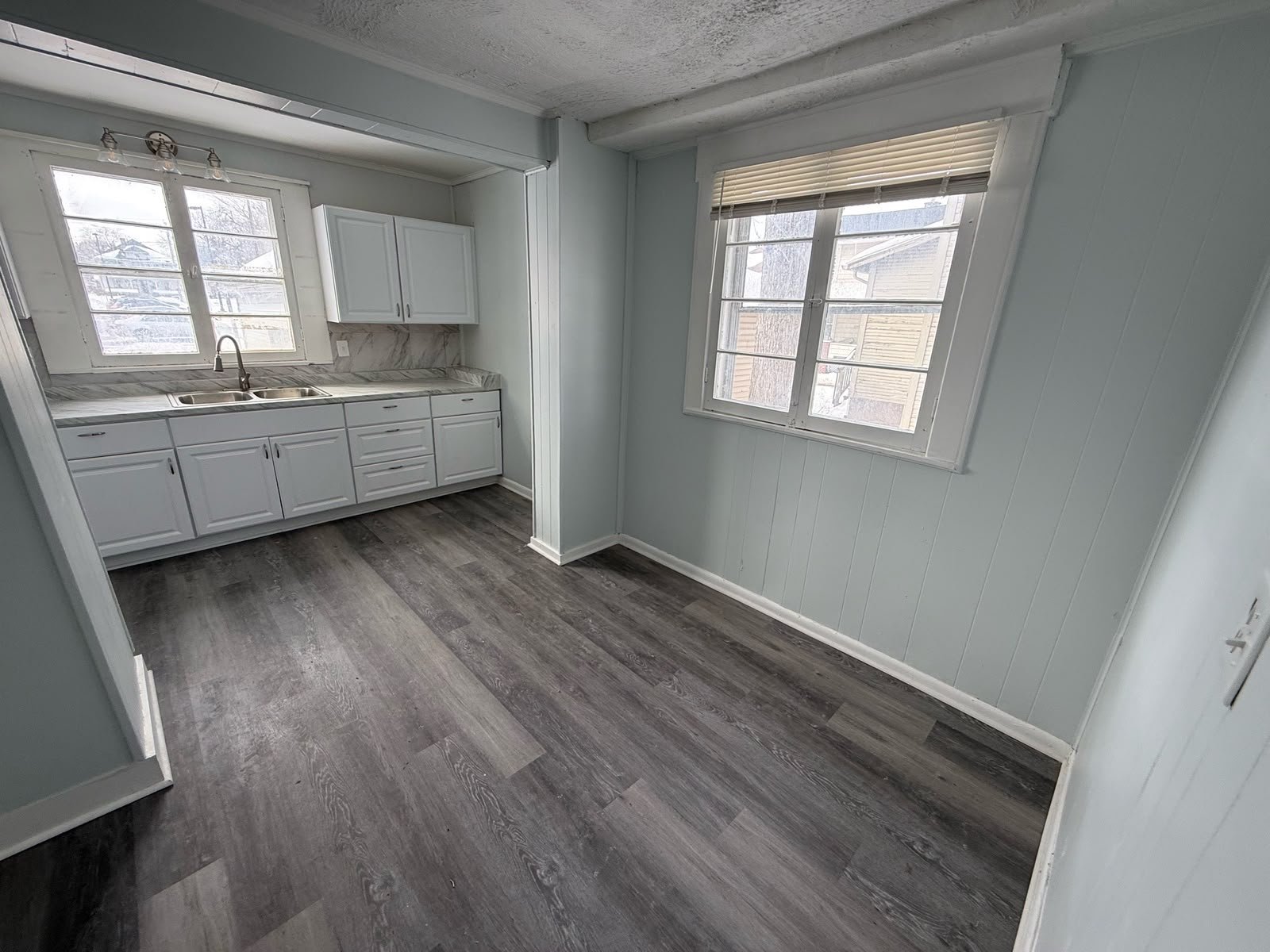 521 Columbus Ave NW unit 2 – photo 5