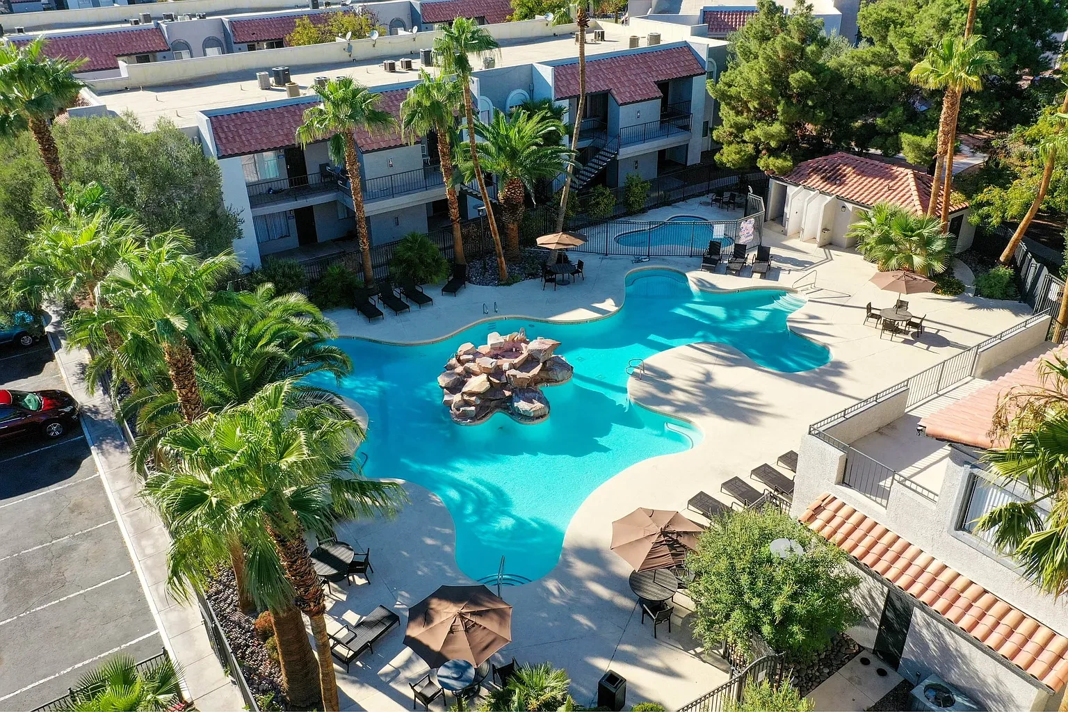 Playa Vista Apartments – photo 2