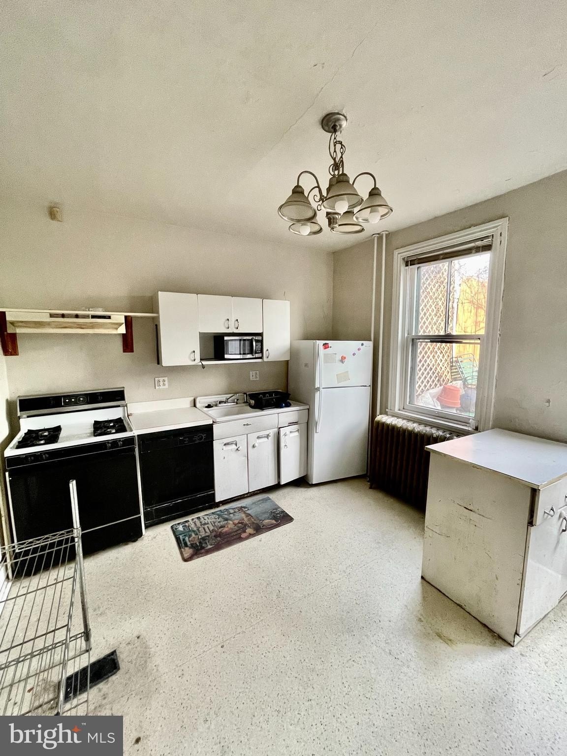 3650 Calumet St – photo 5