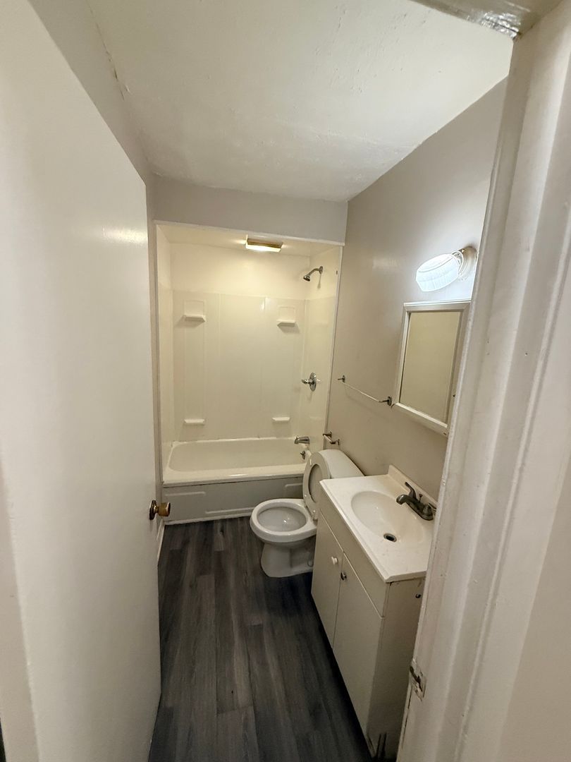 1769 Noble Rd unit 1769-1A – photo 3